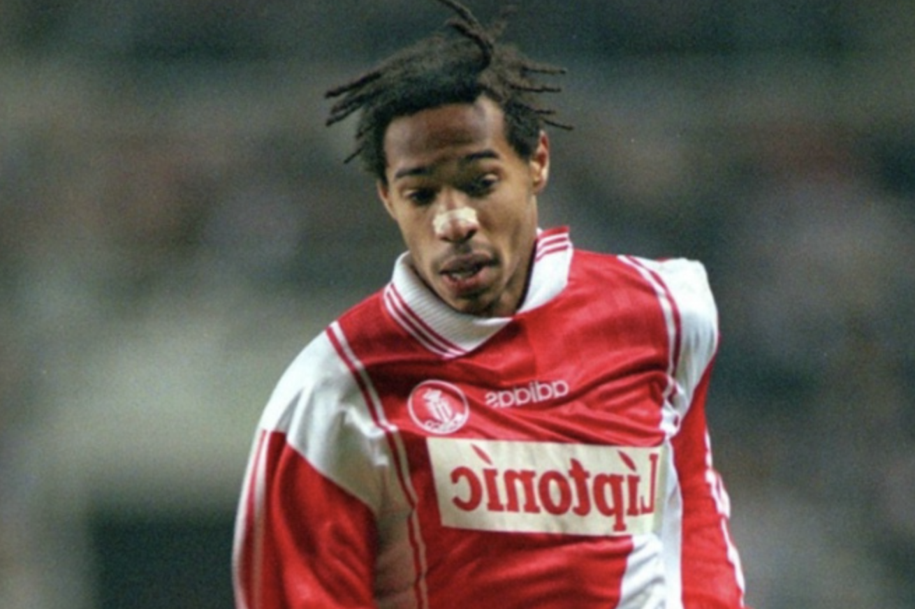 Thierry basketbola maraq göstərdi